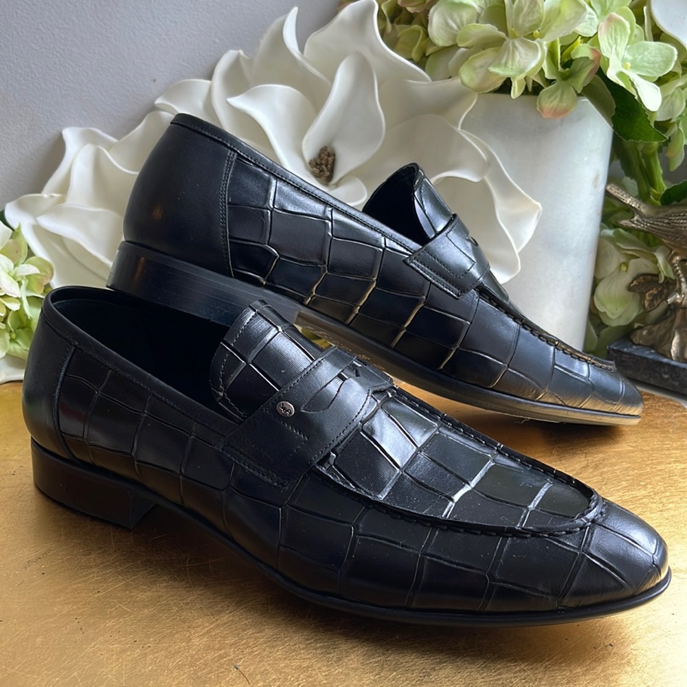 Roberto Serpentini Croc-Embossed Black Leather Loafers | Hardly Worn Once - Picture 2 of 16